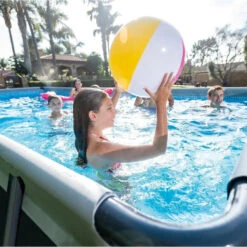 Piscine Tubulaire Intex Ultra XTR 5,49 X 2,74 X 1,32 M -Piscine Magasin 26356gn piscine tubulaire intex ultra xtr 549 274 132 jeux