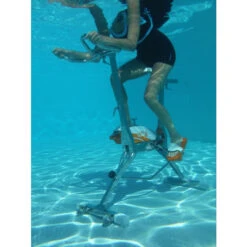 Aquabike Waterflex WR5 -Piscine Magasin 6845 aquabike wr 5 ambiance