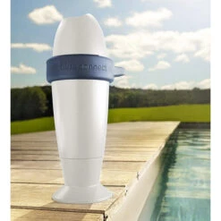 Analyseur D'eau De Piscine Connecté GRE Blue Connect Go -Piscine Magasin 73014 analyseur eau piscine connecte gre blue connect go ambiance