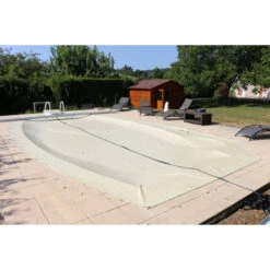 Couverture De Sécurité 4 Saisons Cov'Top - Piscine Entre 3 X 6 M Et 3,5 X 7 M - Beige 11 Couverture De Sécurité 4 Saisons Cov'Top - Piscine Entre 3 X 6 M Et 3,5 X 7 M - Beige -Piscine Magasin covt20x04msd couverture 4 saisons cov top beige poolco 1 3