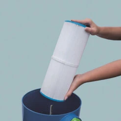 Nettoyeur Automatique Estelle Pour Filtre De Spa -Piscine Magasin photo estelle 4 min