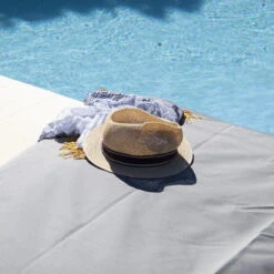 Pouf De Piscine Flottant Solar Xtrem - Gris 13 Pouf De Piscine Flottant Solar Xtrem - Gris -Piscine Magasin pouf geant exterieur ilas 3